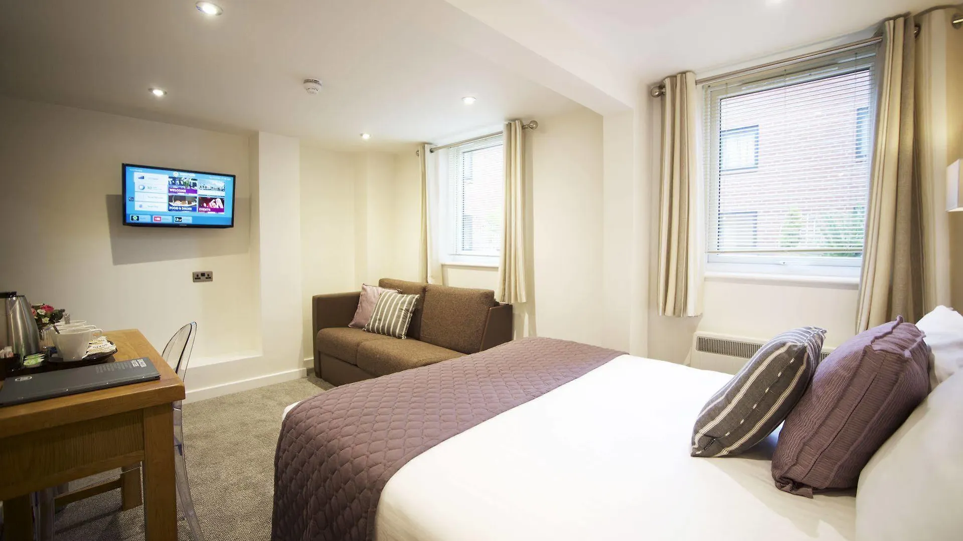 ***  The Waterside Hotel And Leisure Club Manchester Royaume-Uni